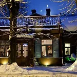 Hotel Two Wheels Riga