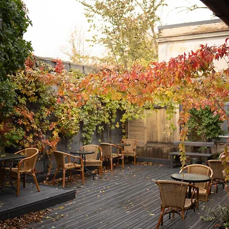 トゥー ホイールス *