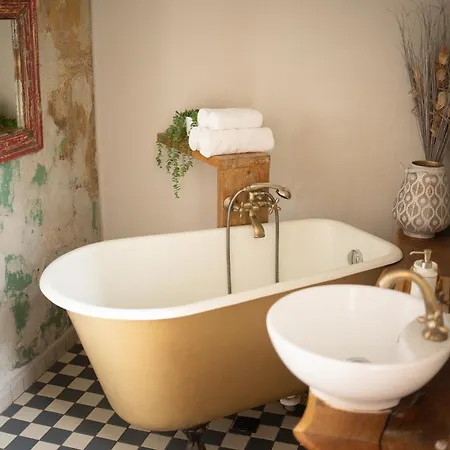 Hotel Two Wheels Riga