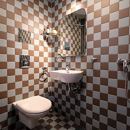 Hotel Two Wheels