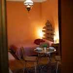 Hotel Two Wheels